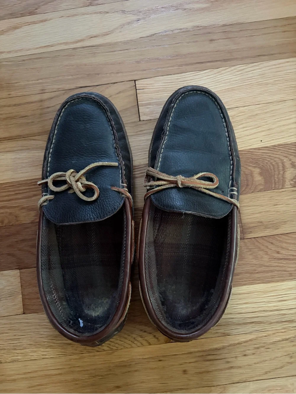 LL Bean Men's Leather Moccasin Loafers in Dark Brown